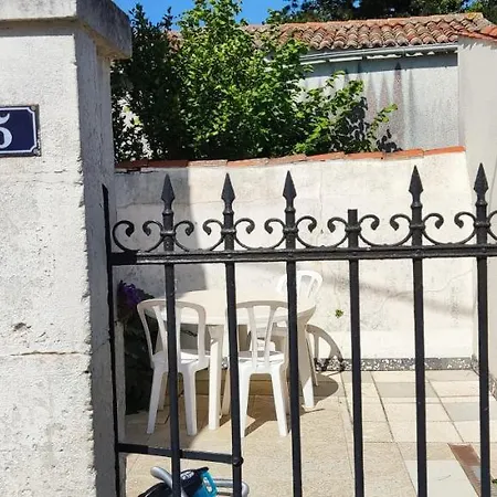 Hébergement de vacances Maison Bord De Mer Vieux Chapus + Dépendance Bourcefranc